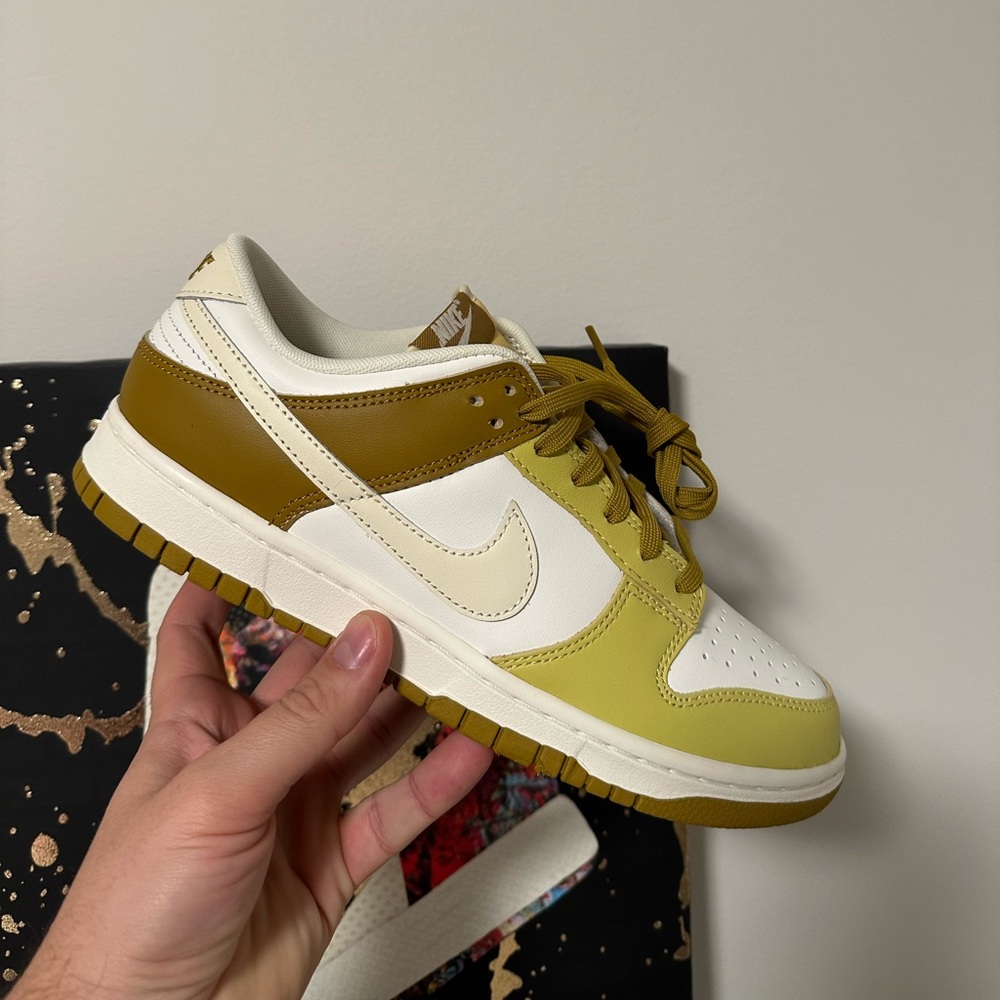 NIKE DUNK LOW RETRO us 9.5